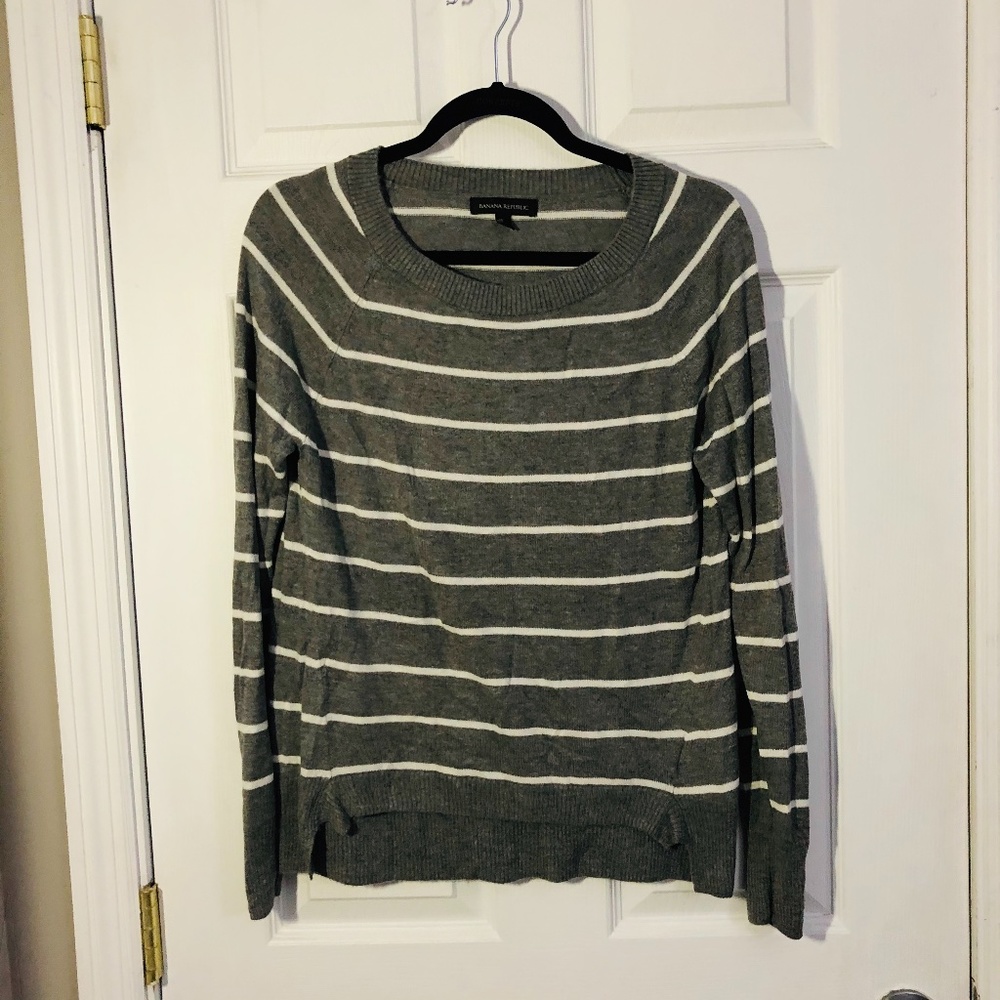 Gray & White Striped Banana Republic Sweater